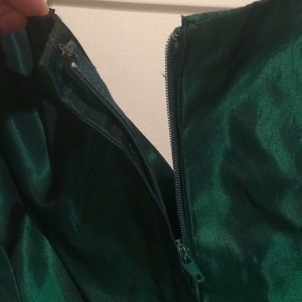 BUY NOW- JORDAN GREEN DRESS - Picture 6 of 8